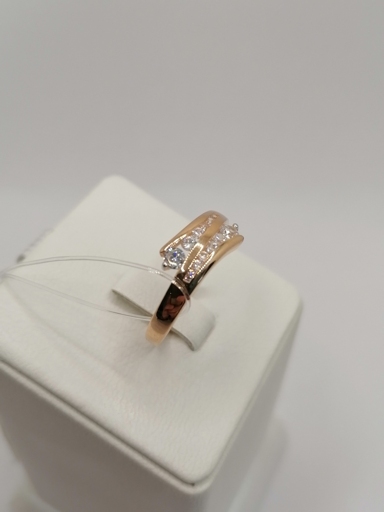 КОЛЬЦО С КАМНЯМИ (Au 585)