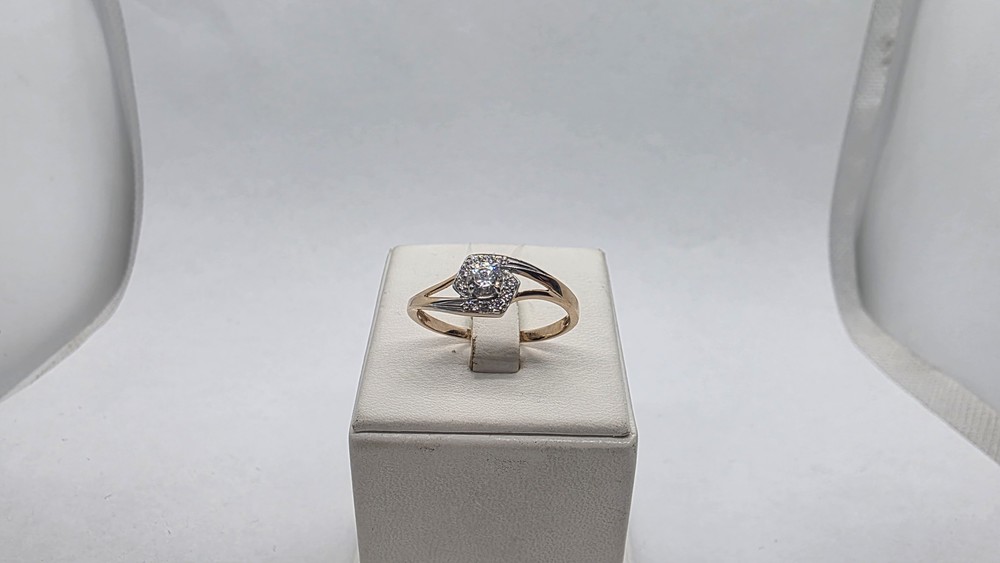 КОЛЬЦО С КАМНЯМИ (Au 585)