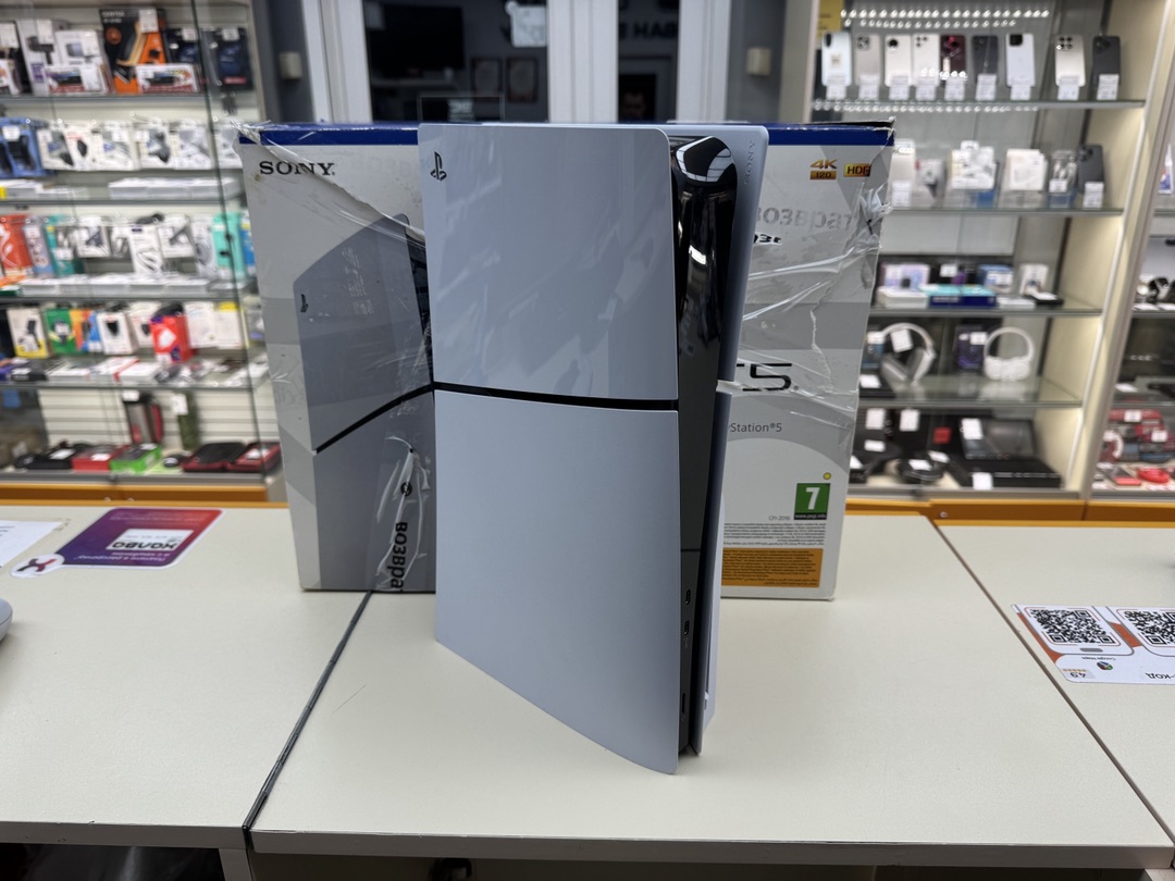 Игровая приставка PlayStation 5 Slim 1TB (С дисководом)
