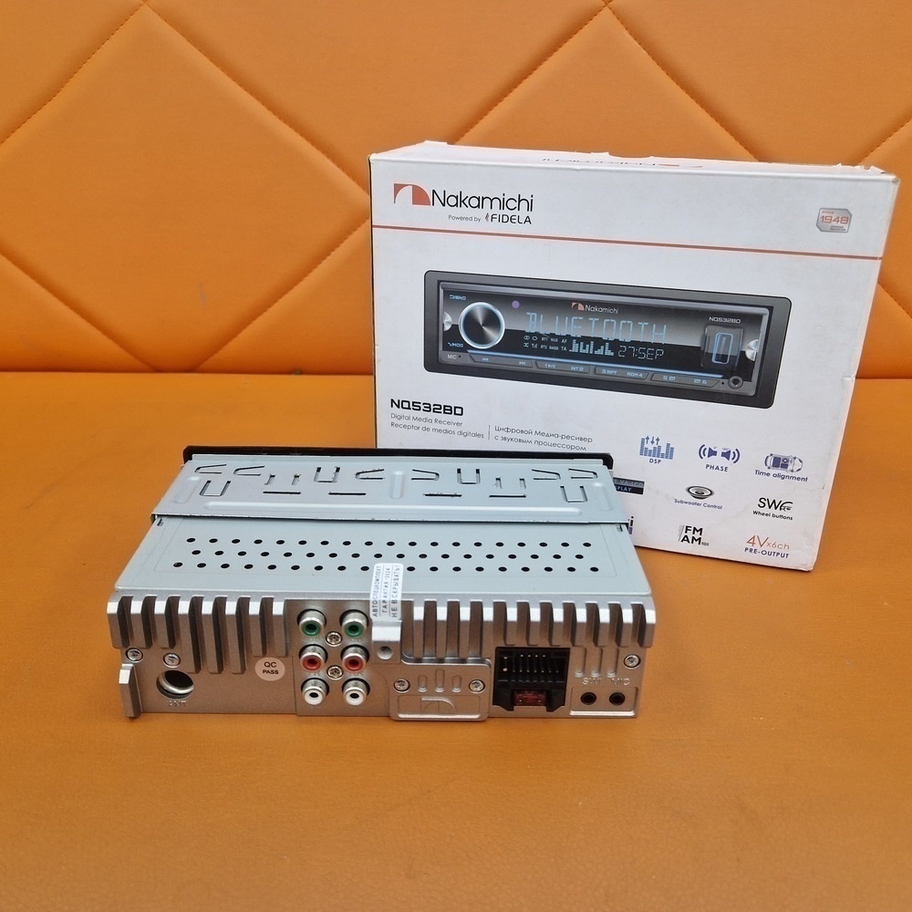 Автомагнитола Nakamichi NQ532BD