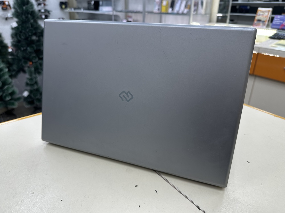Ноутбук DIGMA; Ryzen 5 3500U, Intel UHD Graphics, 8 Гб, 256 Гб, Нет