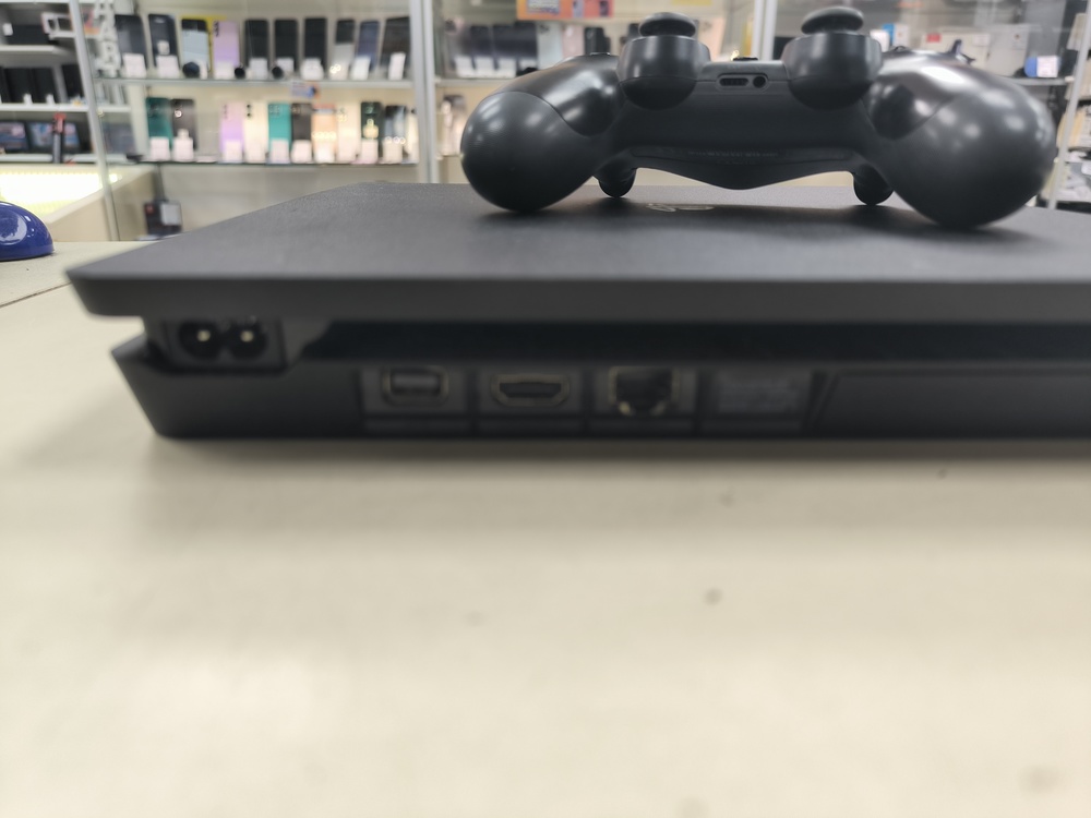 Игровая приставка PlayStation 4 Slim 500GB