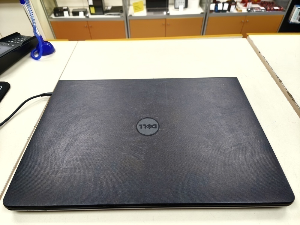 Ноутбук DELL Ноутбук DELL; Core i3-6300, Intel UHD Graphics, 8 Гб, Нет, 250 Гб