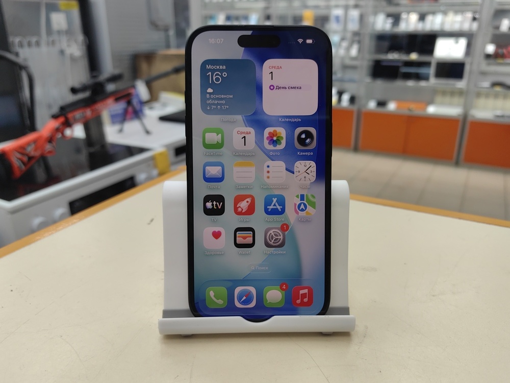 Смартфон Apple Iphone 16 128Gb
