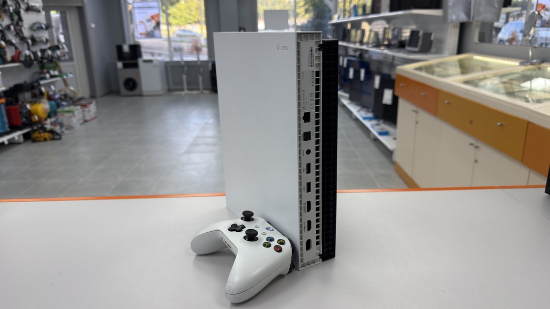Игровая приставка Xbox One S 500Gb