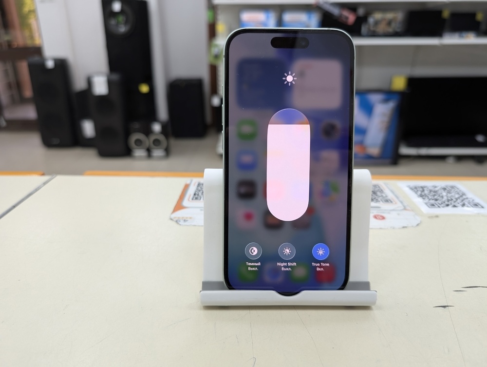 Смартфон Apple Iphone 15 128Gb