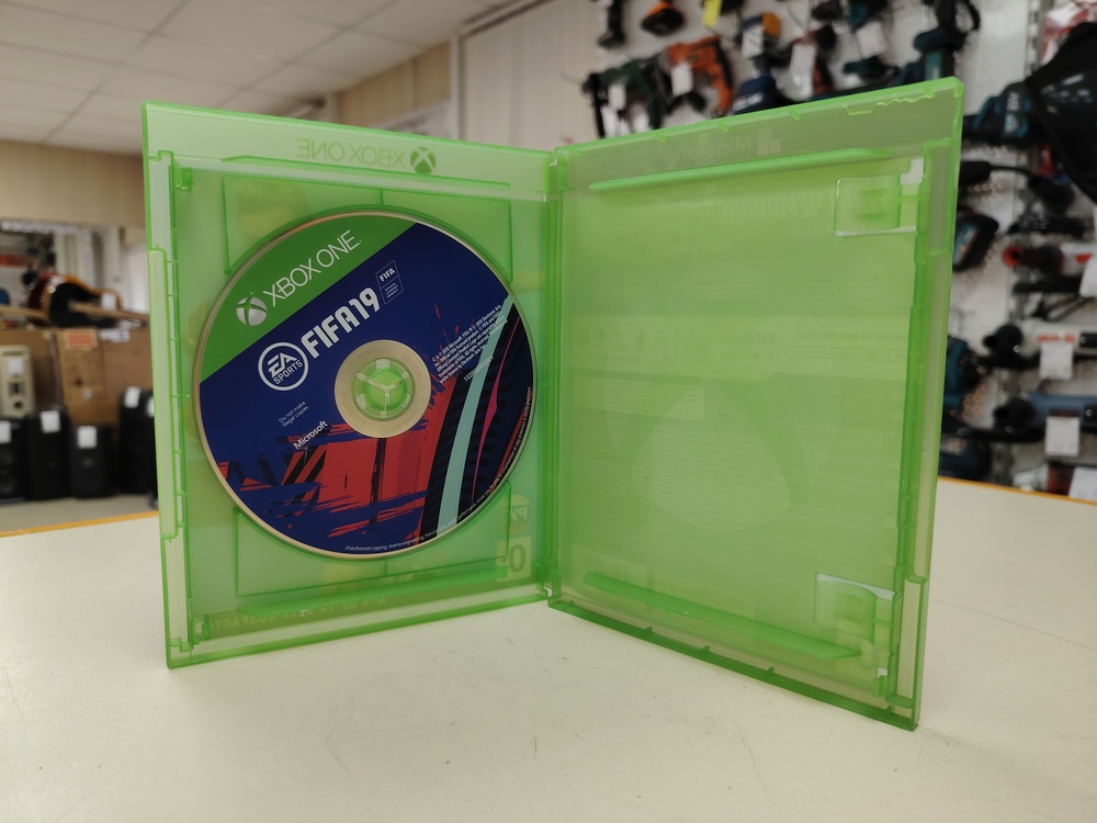 Игра XBOX FIFA 2019