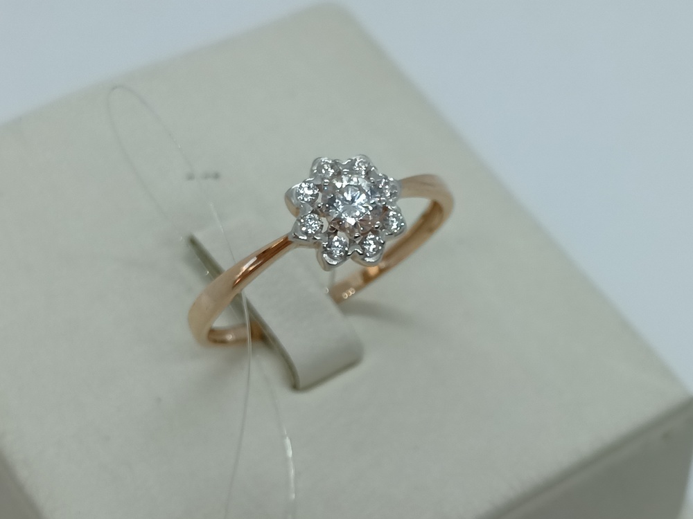 01-117797 КОЛЬЦО С КАМНЯМИ (Au 585)