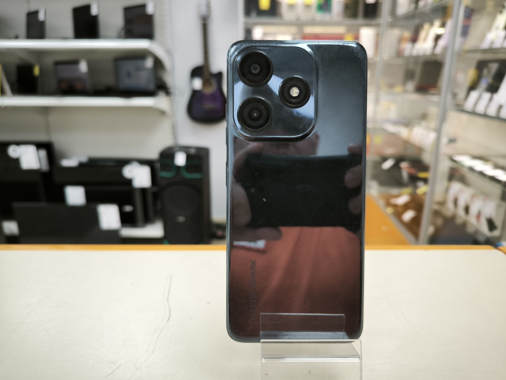Смартфон Tecno SPARK 10C 4/64