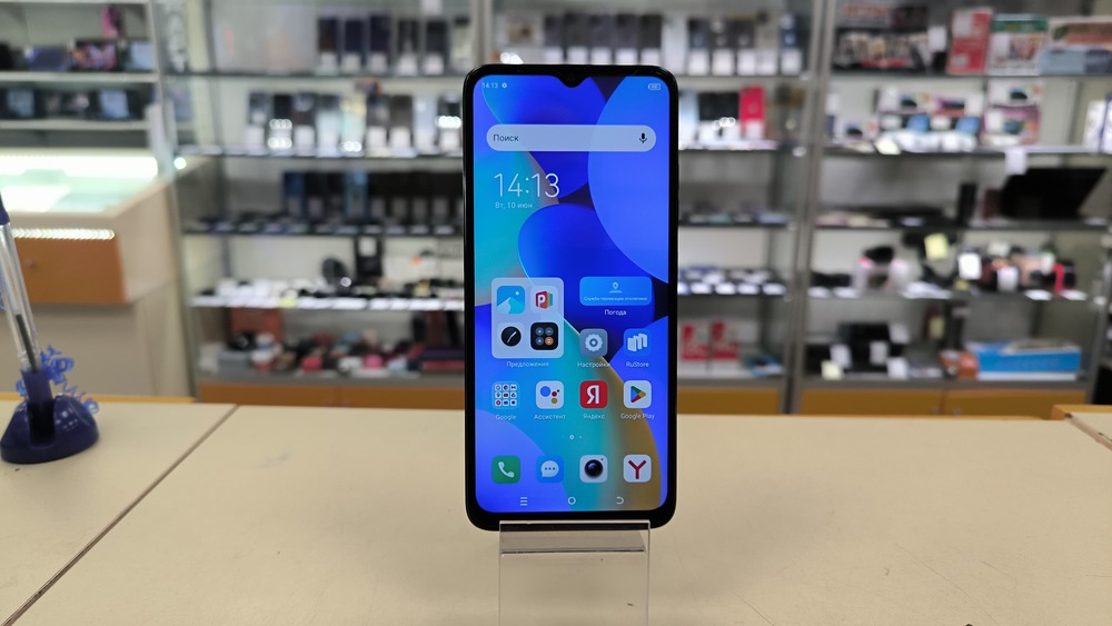 Смартфон Tecno Spark 10 4/128