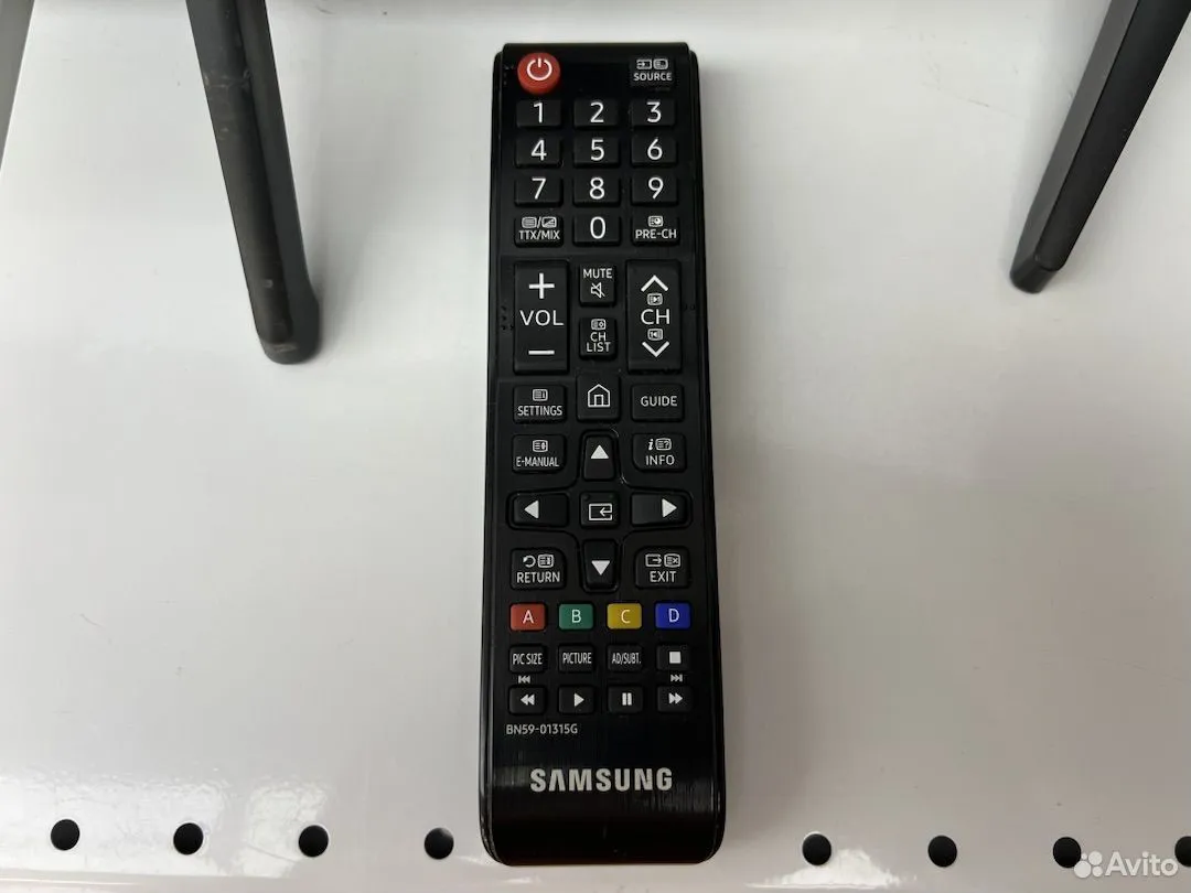 QLED Телевизор Samsung UE43TU7100U