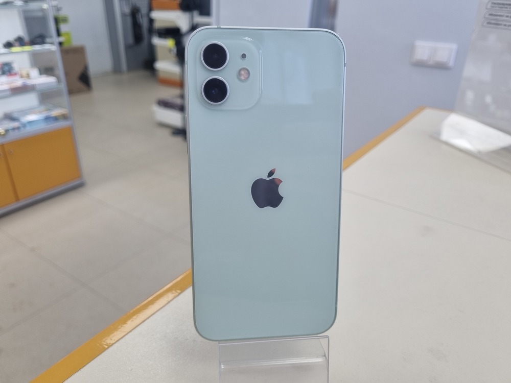 Смартфон Apple iPhone 12 64Gb