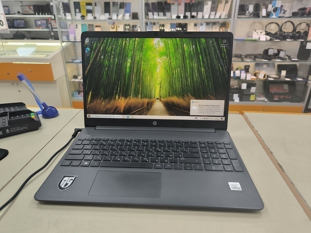 Ноутбук HP 15S-FQ1120UR; Core i5-1035G1, Intel UHD Graphics, 8 Гб, 256 Гб, Нет