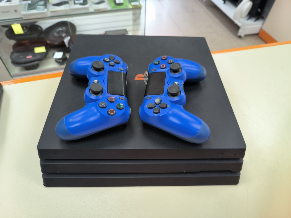 Игровая приставка PlayStation 4 Pro 1Tb