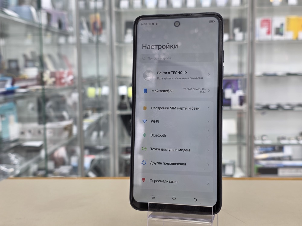 Смартфон Tecno Spark Go 2024 4/64
