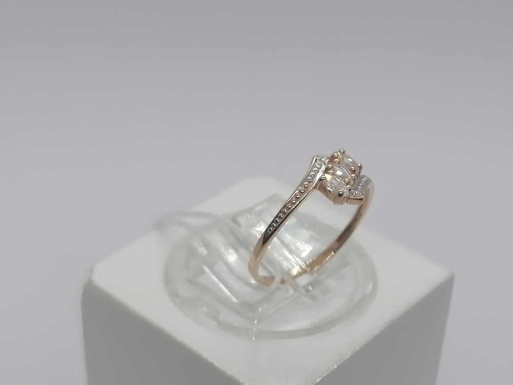 КОЛКМИ585 КОЛЬЦО С КАМНЯМИ (Au 585)