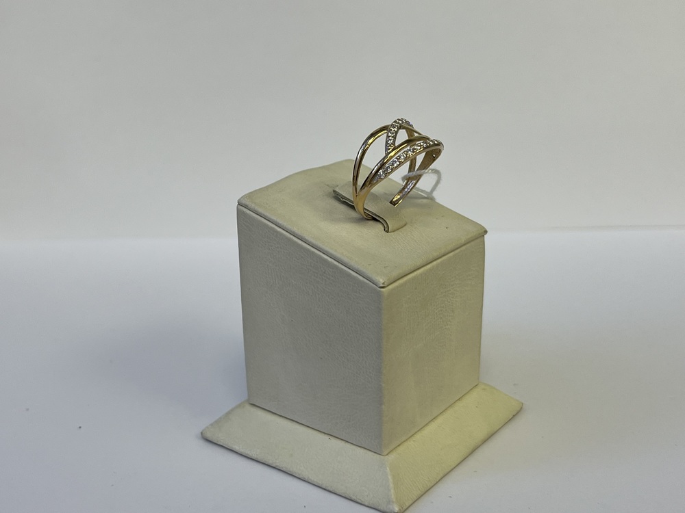 КОЛКМИ585 КОЛЬЦО С КАМНЯМИ (Au 585)