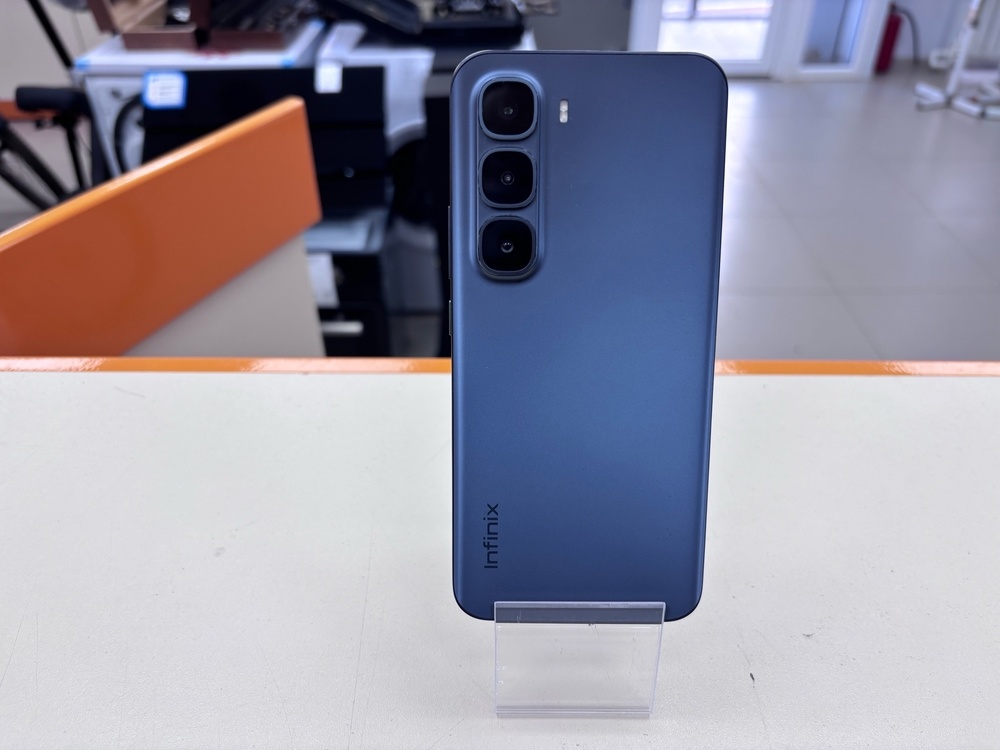 Смартфон Infinix HOT 60 pro+ 8/256