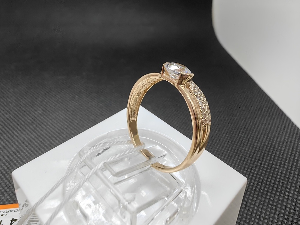 КОЛКМИ585 КОЛЬЦО С КАМНЯМИ (Au 585) КОЛКМИ585 КОЛЬЦО С КАМНЯМИ (Au 585)