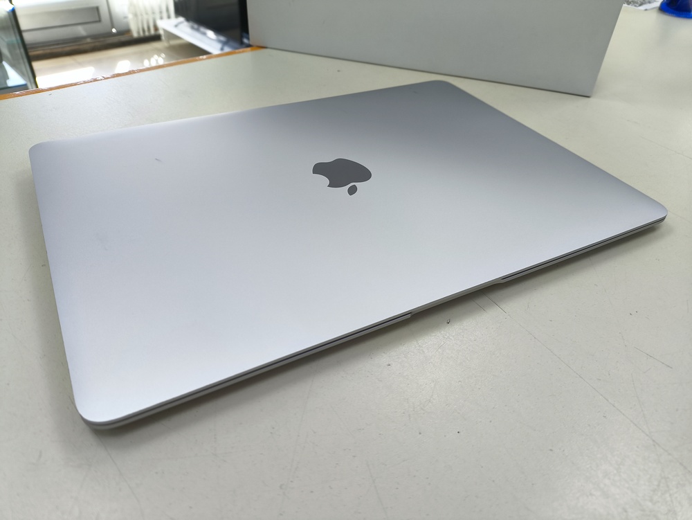 Ноутбук Apple MacBook Air (Retina 13 дюймов  M1,A2337) 2020