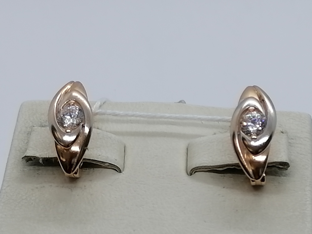 СКМ585 СЕРЬГИ С КАМНЕМ (Au 585)