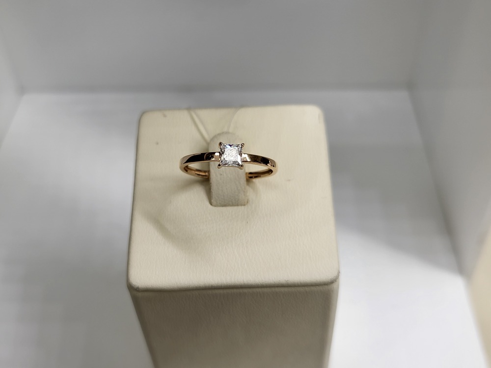 КОЛЬЦО С КАМНЕМ (Au 585)