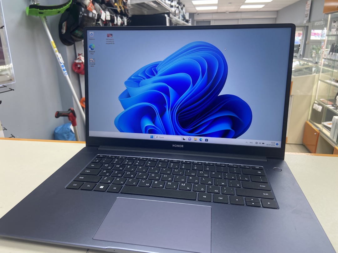 Ноутбук Honor; Ryzen 5-5500U, AMD Radeon (TM) Graphics, 8 Гб, 480 Гб, Нет