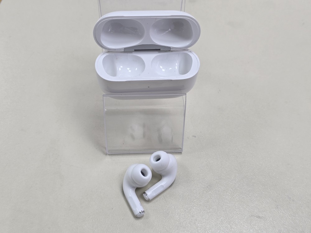 Наушники беспроводные Apple AirPods Pro 2 Case USB-C