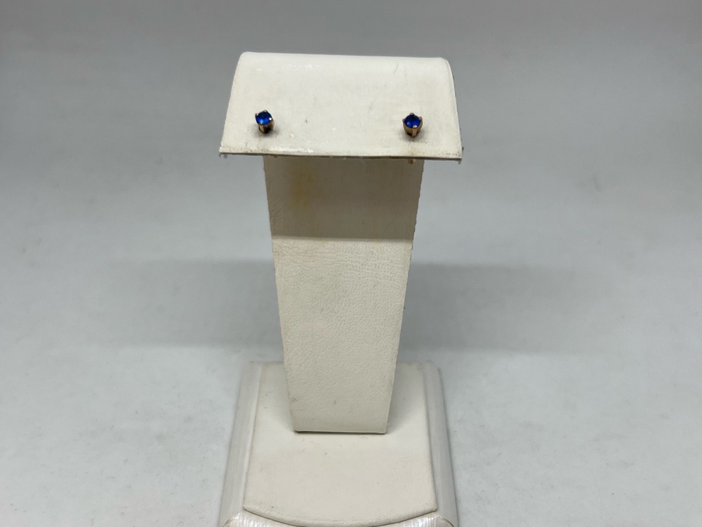 СЕРЬГИ ПУСЕТЫ с камнем (Au 585)