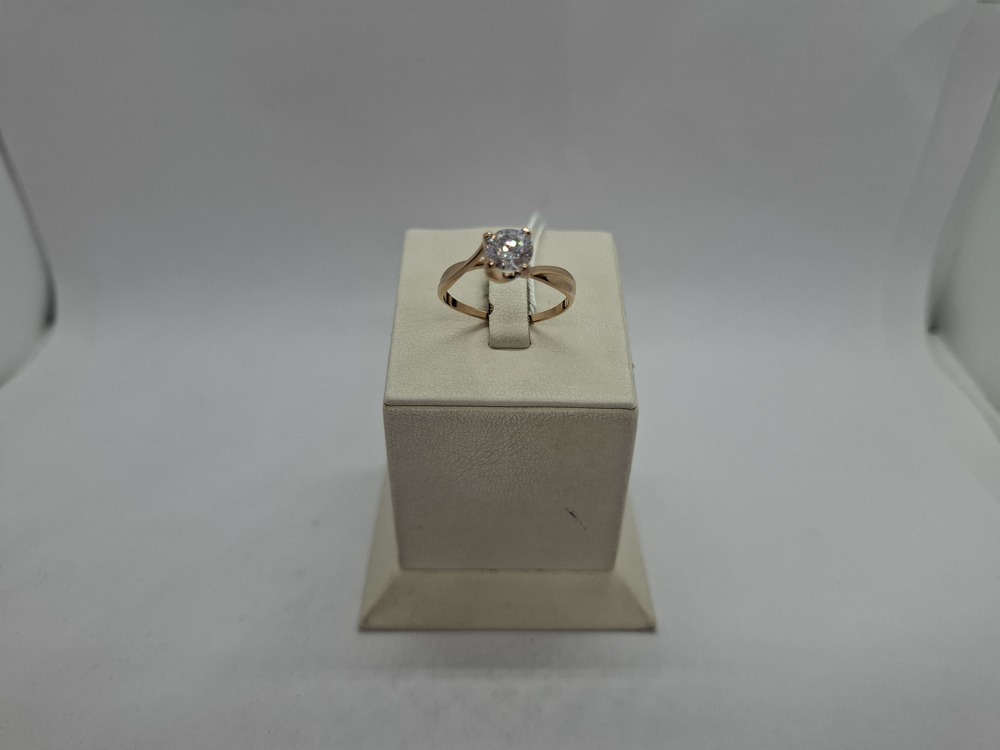 КОЛКМ585 КОЛЬЦО С КАМНЕМ (Au 585)