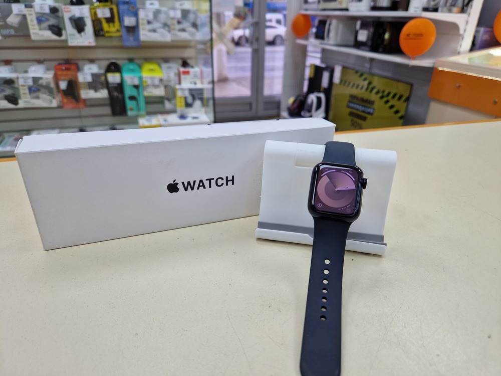 Смарт-часы Apple Watch SE 2025 40mm