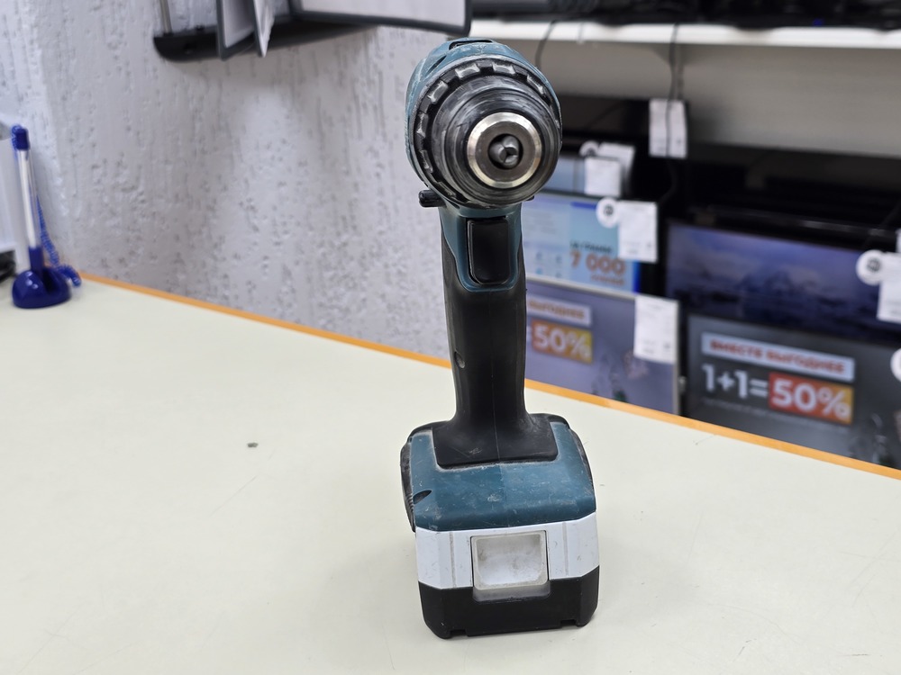 Шуруповерт Makita DF347D