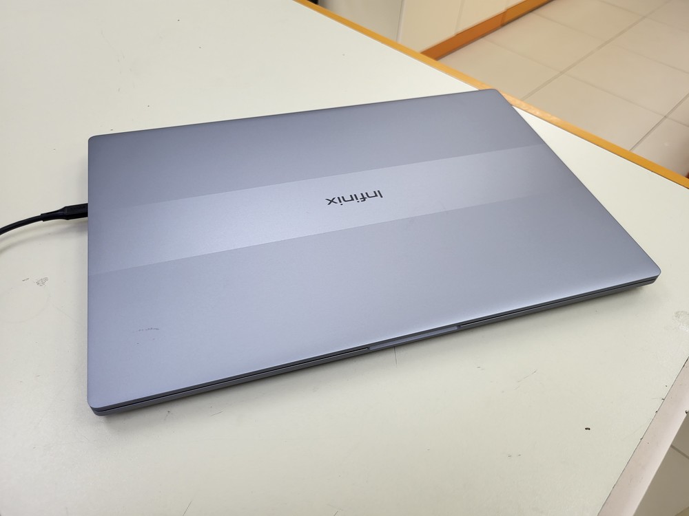 Ноутбук Infinix; Ryzen 7 5700U, Radeon R4 series, 16 Гб, 500 Гб, Нет