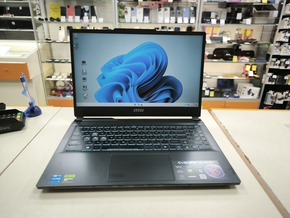 Ноутбук MSI Cyborg 15 A13u; I5-13420H, GeForce RTX 3050, 16 Гб, 512 GB, Нет