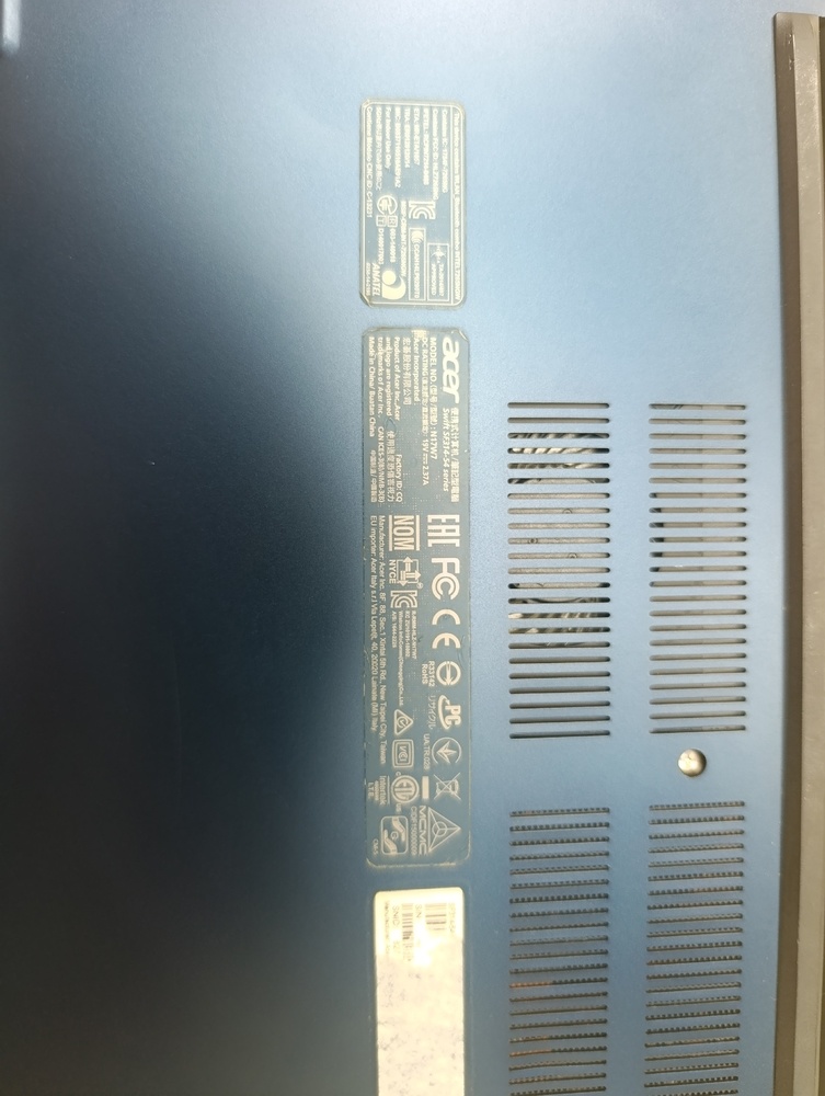 Ноутбук Acer; Core i3-8130U,  Intel(R) Graphics, 8 Гб, 240 Гб, Нет