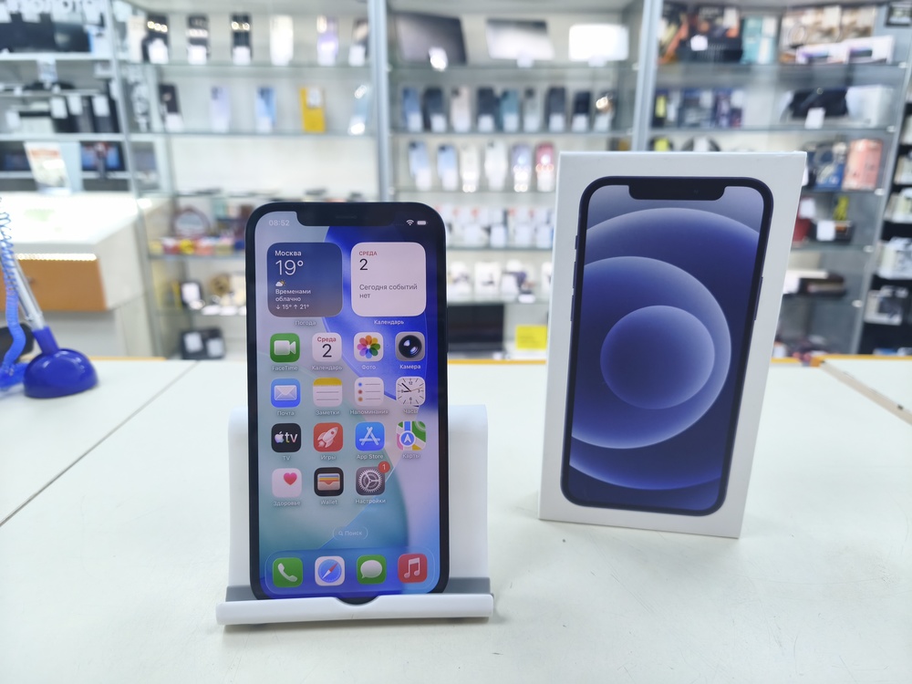 Смартфон Apple iPhone 12 64Gb