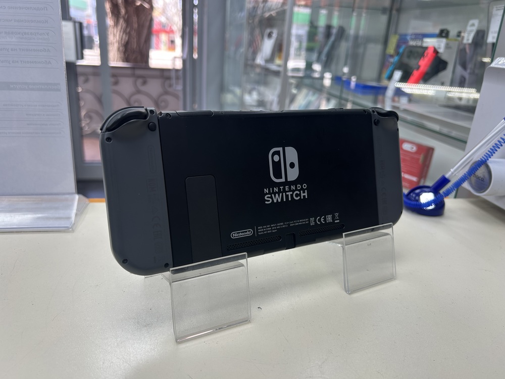 Игровая приставка Nintendo Switch