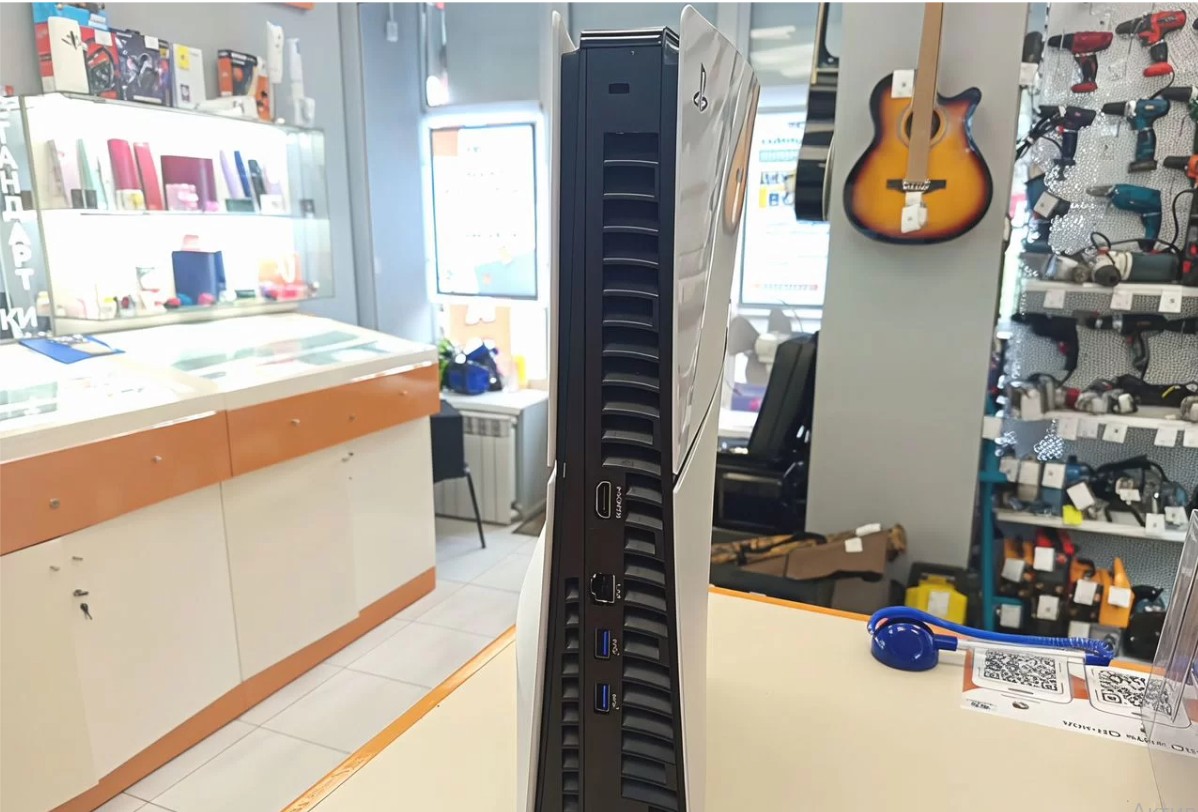 Игровая приставка PlayStation 5 Slim 1TB (С дисководом)
