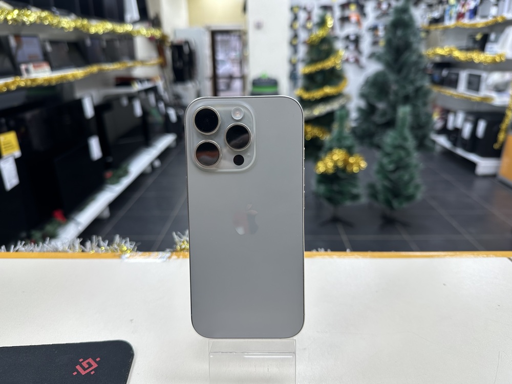 Смартфон Apple Iphone 16 Pro 256Gb