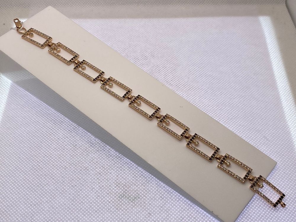 Б585 БРАСЛЕТ С КАМНЯМИ (Au 585)