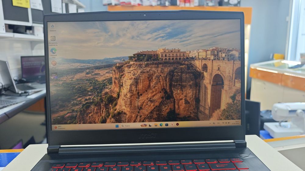 Ноутбук MSI Thin GF-63 12VF; Intel Core i7-12650H, Geforce RTX 4060, 16 Гб, Нет, 1 Tb