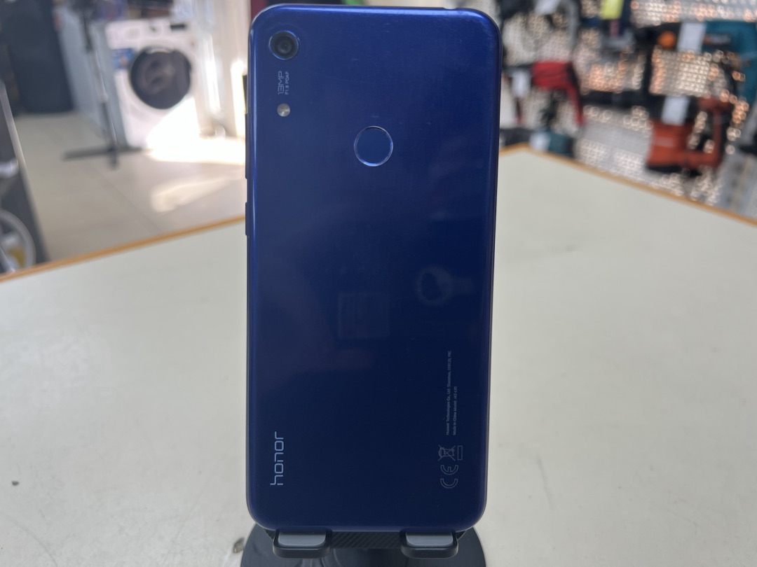 Смартфон Honor 8A 3/64