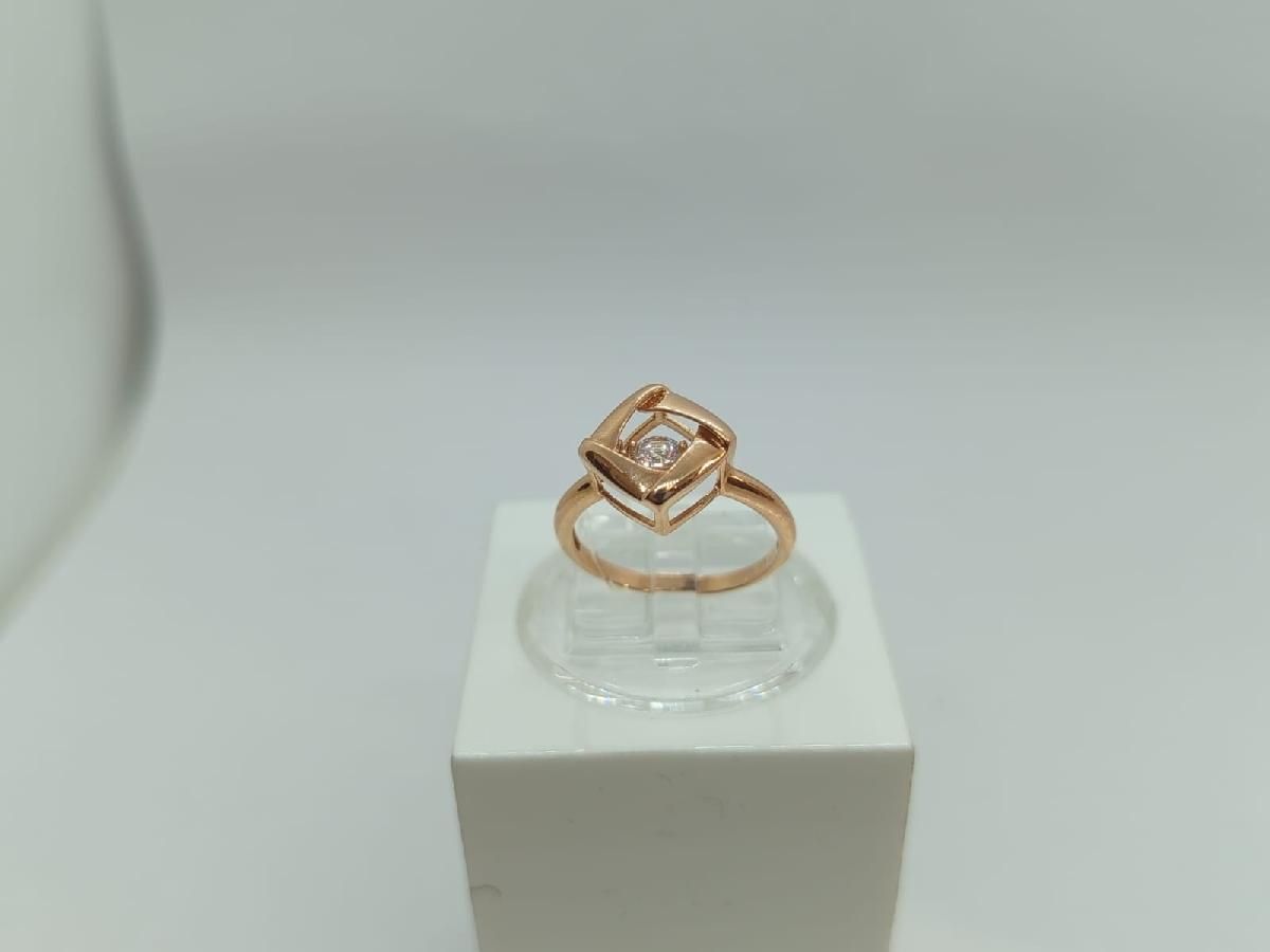 КОЛЬЦО С КАМНЕМ (Au 585)