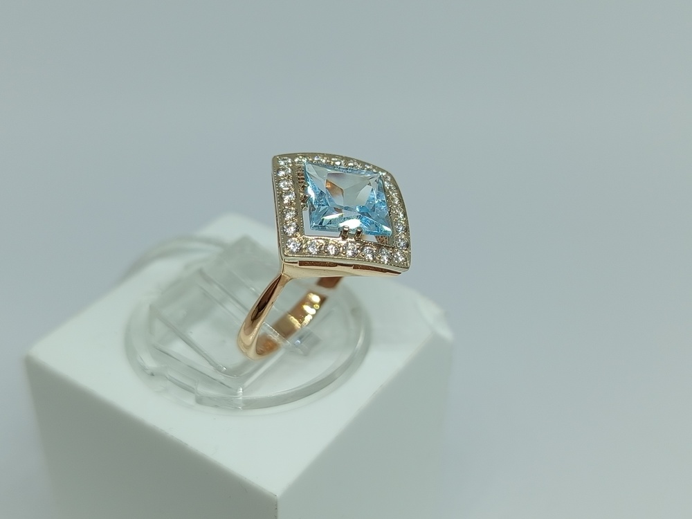 КОЛКМИ585 КОЛЬЦО С КАМНЯМИ (Au 585)