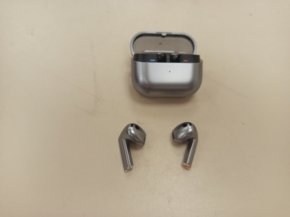 Наушники беспроводные Samsung Galaxy Buds 3