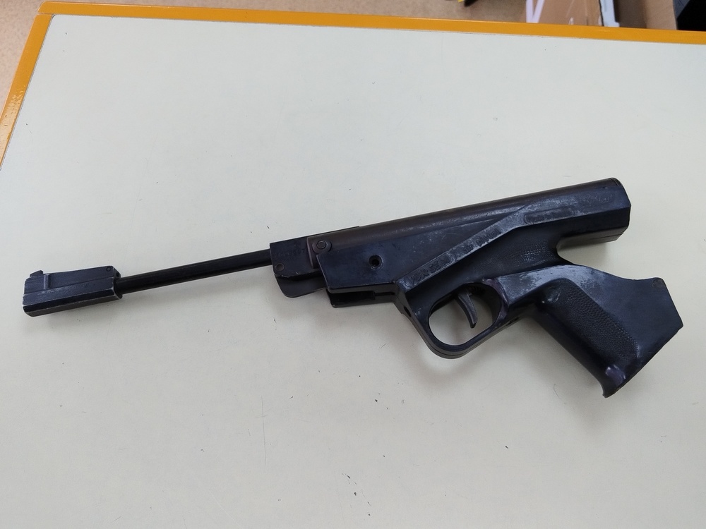 Пистолет пневматический ИЖ 53М