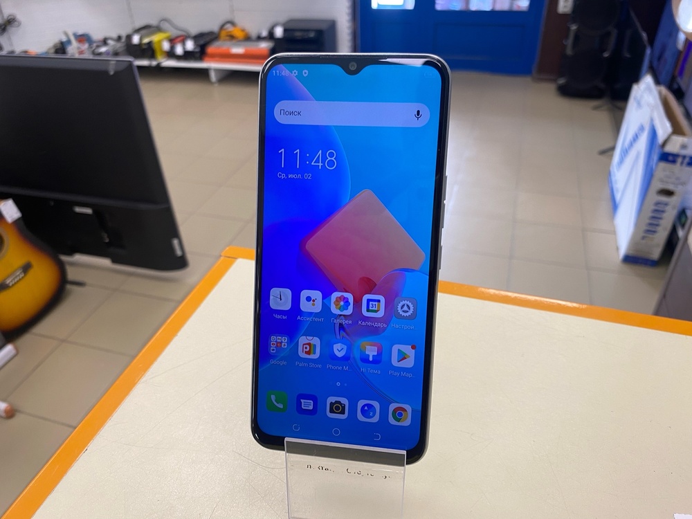 Смартфон Tecno Spark 8C 4/64