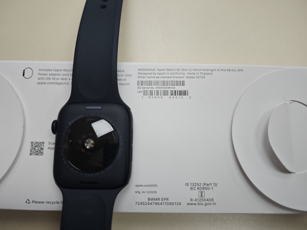 Смарт-часы Apple Watch SE 2022 44mm