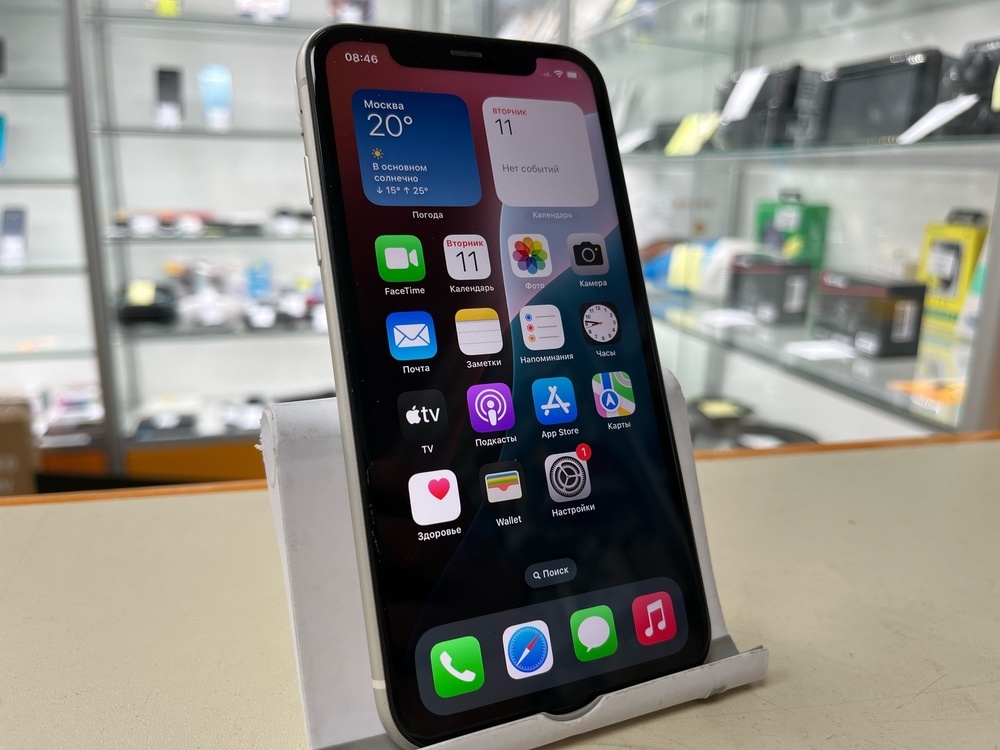 Смартфон Apple iPhone 11 64Gb