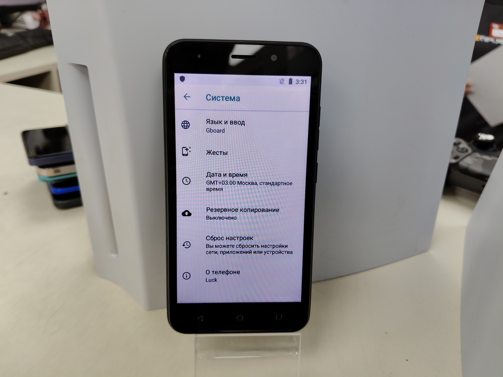 Смартфон Vertex LUCK